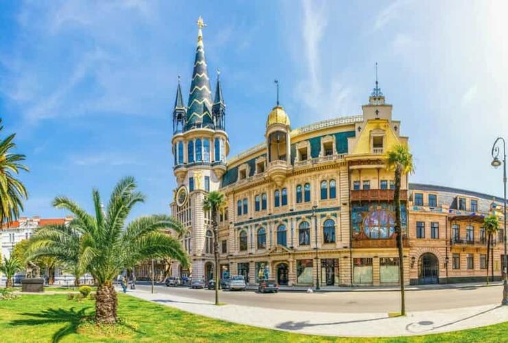 Kuşadası Çıkışlı Uçaklı Gürcistan-Doğu Anadolu Turu